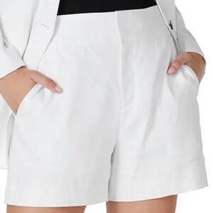 Club Monaco size 4 refined shorts
